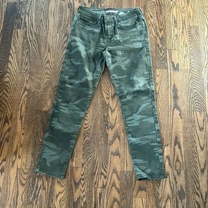 Levi’s skinny jeans